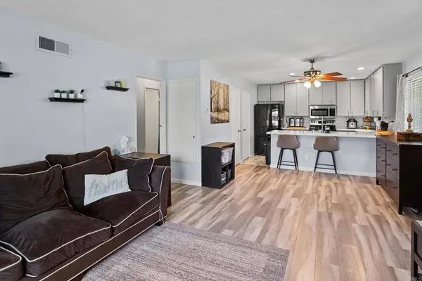 10446 Caminito Sulmona, San Diego, CA 92129