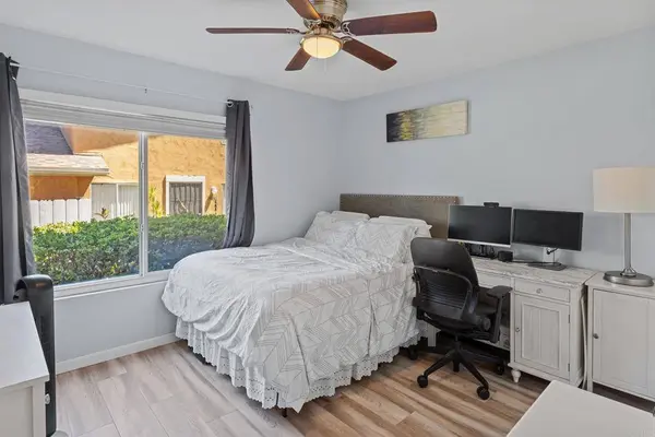 10446 Caminito Sulmona, San Diego, CA 92129