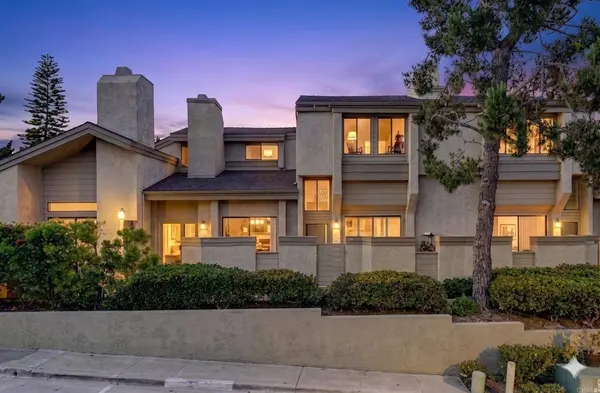 3324 Caminito Eastbluff #161, La Jolla, CA 92037
