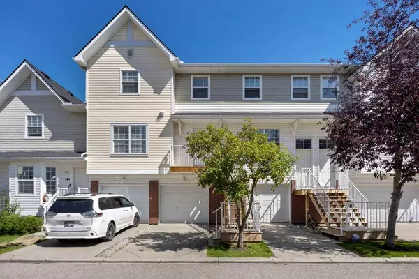 120 Prestwick Acres LN Southeast, Calgary, AB T2Z 3Y3