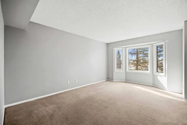 119 Falshire TER NE, Calgary, AB T3J 3B5