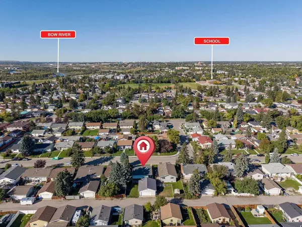 2727 Doverbrook RD SE, Calgary, AB T2B 2L4