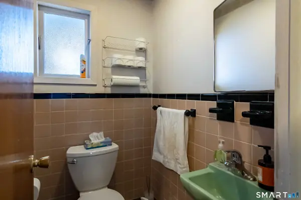 126 Cherry Hill Road, Branford, CT 06405