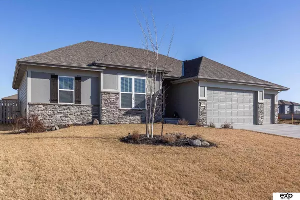 6217 S 200th Avenue, Omaha, NE 68135