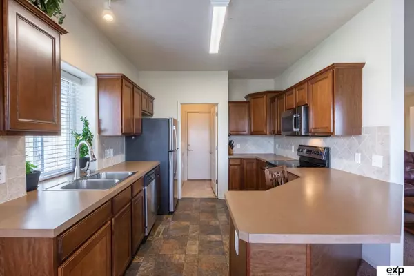 4576 S 191 Avenue, Omaha, NE 68135