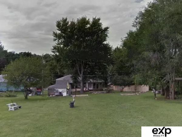 2130 N 136th Street, Omaha, NE 68164