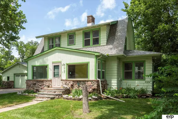 208 W Alexander Street, Valley, NE 68064