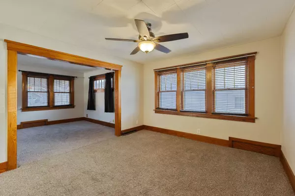 406 4TH ST, Griswold, IA 51535