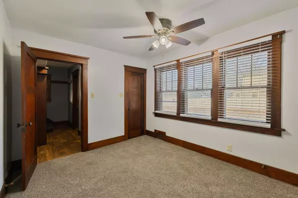 406 4TH ST, Griswold, IA 51535