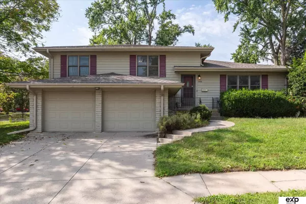 3404 Terrace Drive, Omaha, NE 68134