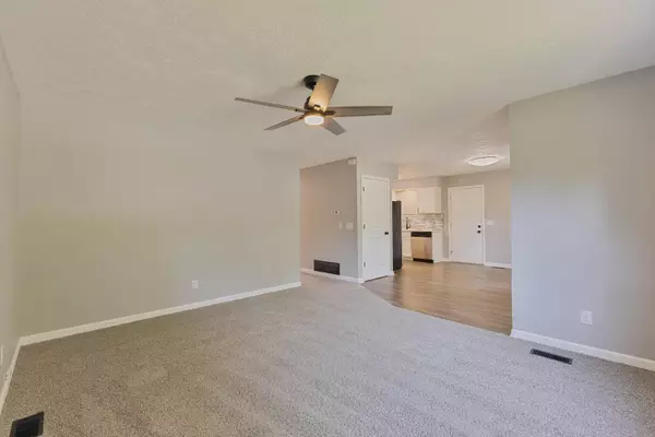 612 E 9TH ST, Malvern, IA 51551