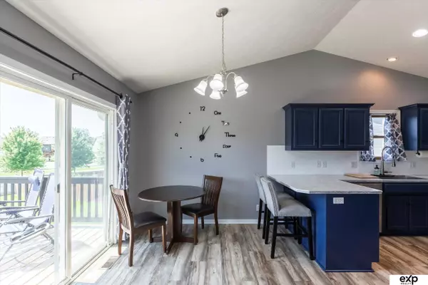 21113 Flagstone Circle, Gretna, NE 68028