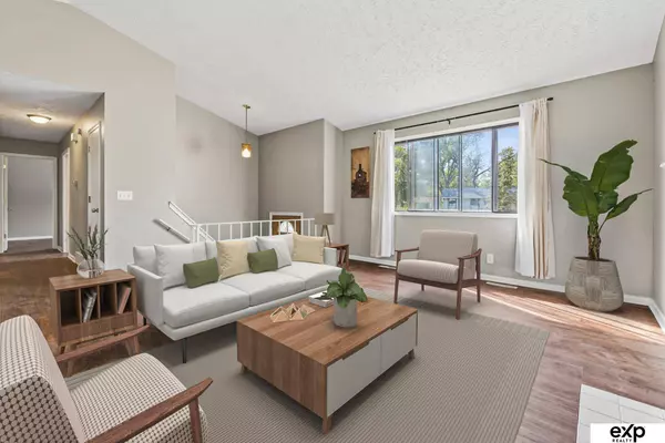 13518 Washington Circle, Omaha, NE 68137