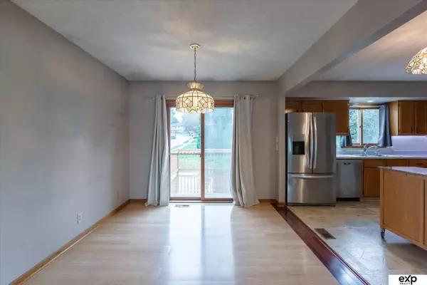 8655 Monroe Street, Ralston, NE 68127