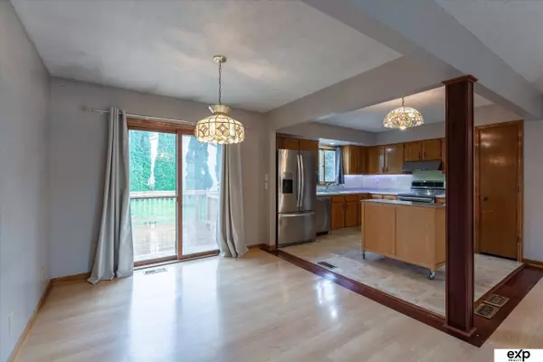 8655 Monroe Street, Ralston, NE 68127