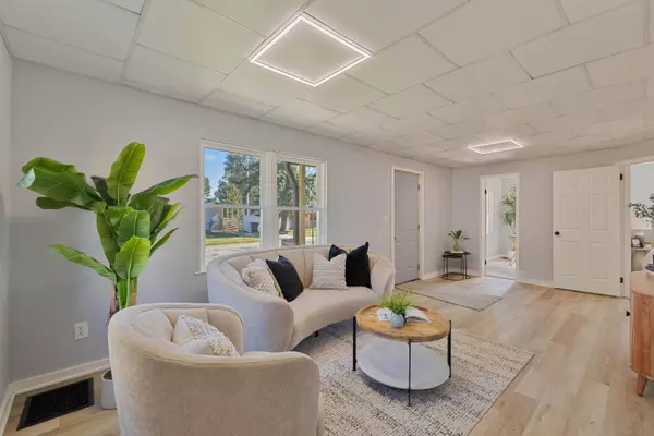 3201 4TH AVE, Council Bluffs, IA 51501