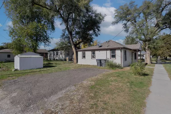 3201 4TH AVE, Council Bluffs, IA 51501