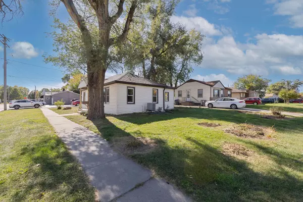 3201 4TH AVE, Council Bluffs, IA 51501