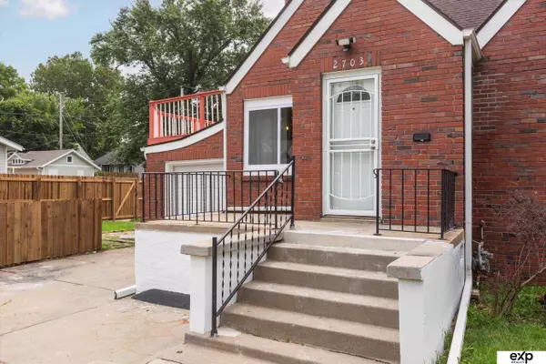 2703 Crown Point Avenue, Omaha, NE 68111