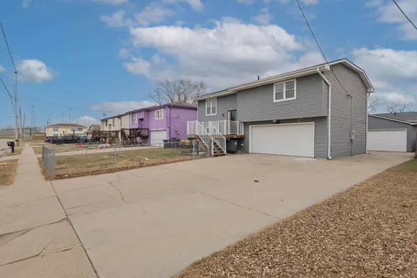 3507 KATIE DR, Council Bluffs, IA 51501