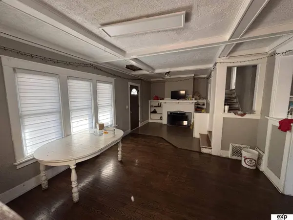 2166 Evans Street, Omaha, NE 68110