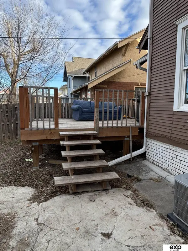 2166 Evans Street, Omaha, NE 68110