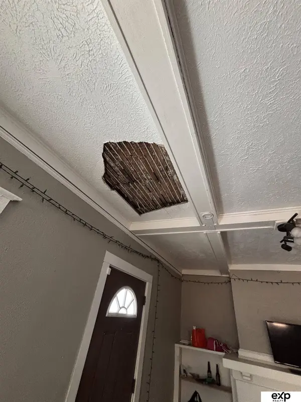 2166 Evans Street, Omaha, NE 68110