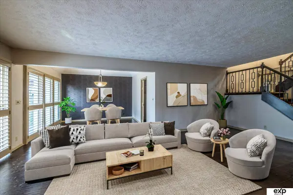 3606 S 74th Street, Omaha, NE 68124