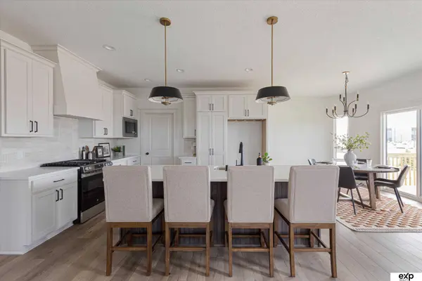 10212 S 180th Avenue Circle, Omaha, NE 68136