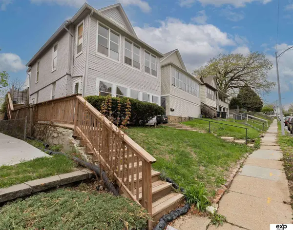 2939 Martha Street, Omaha, NE 68105