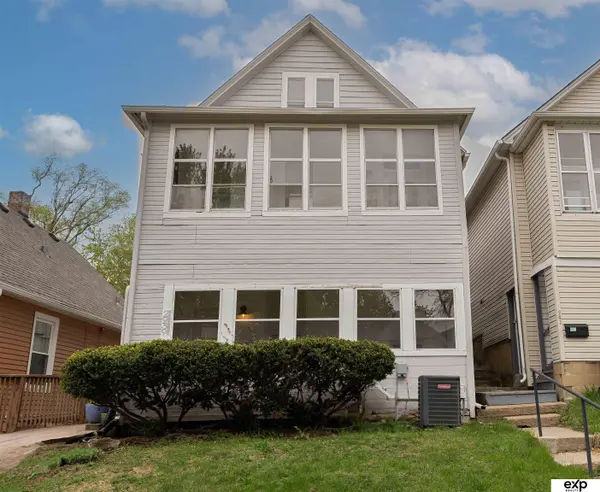 2939 Martha Street, Omaha, NE 68105