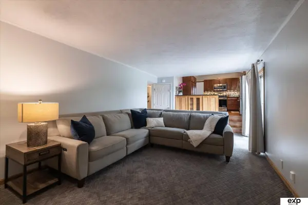 5073 S 159th Circle, Omaha, NE 68135