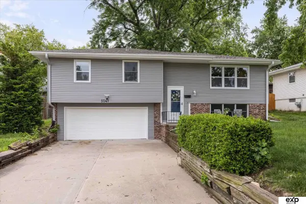 5041 South 93 ST, Omaha, NE 68127