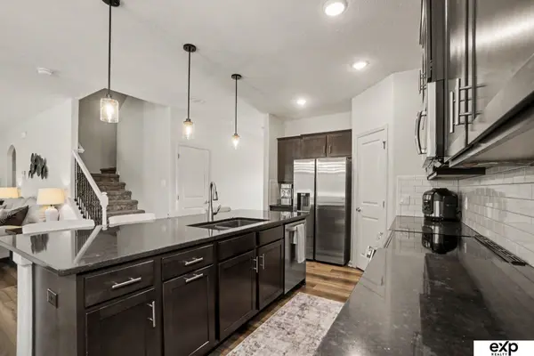 17022 Centennial RD, Omaha, NE 68136