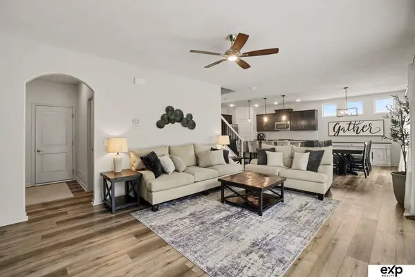 17022 Centennial RD, Omaha, NE 68136
