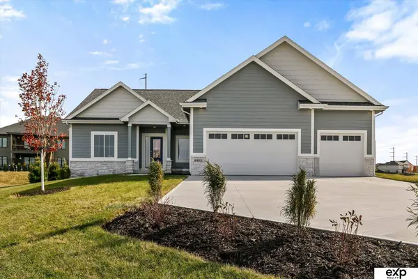 9903 S 181st ST, Omaha, NE 68136