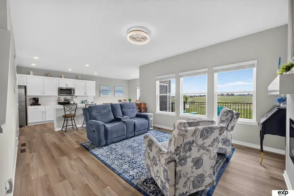 17675 Rose Lane RD, Omaha, NE 68136