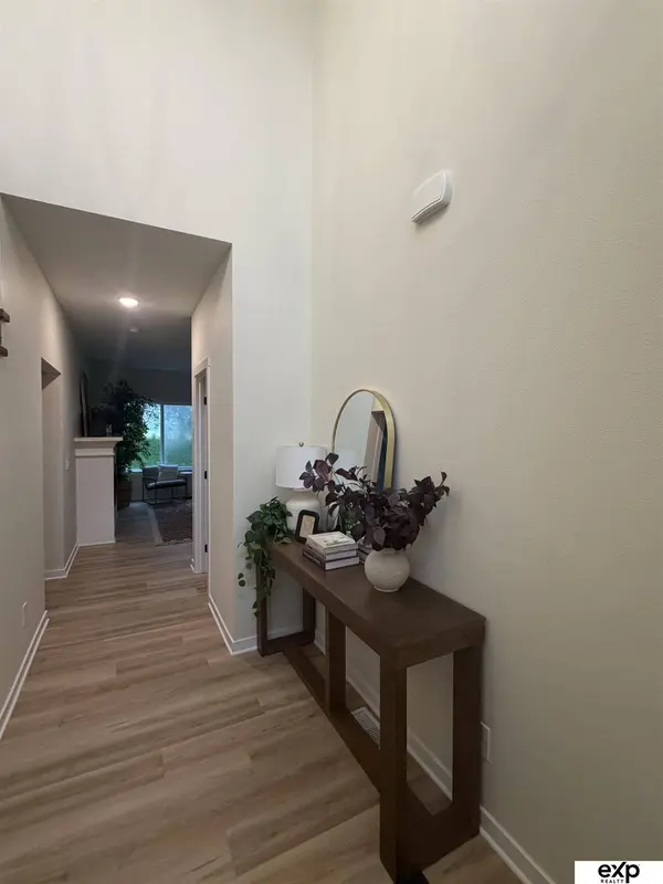 17608 Potter ST, Bennington, NE 68007
