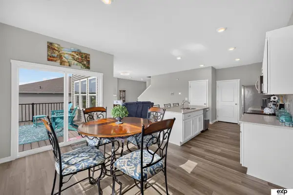 17675 Rose Lane RD, Omaha, NE 68136