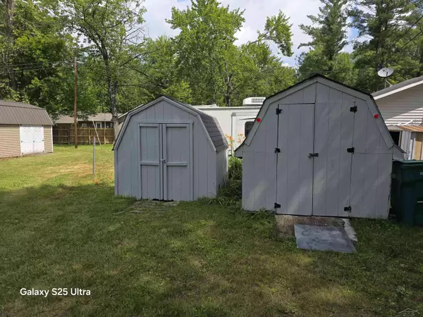 485 Bushong Beach Drive, Gladwin, MI 48624