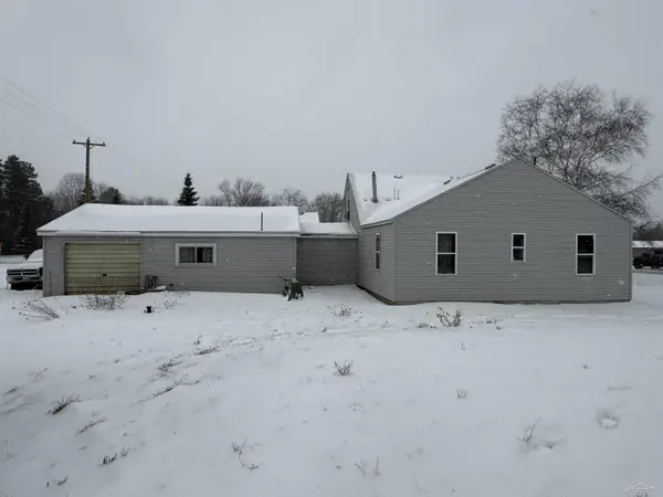 3493 Pine River Road, Standish, MI 48658