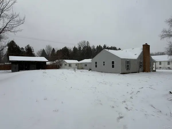 3493 Pine River Road, Standish, MI 48658
