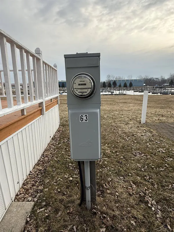 3675 E Michigan Avenue, Au Gres, MI 48703