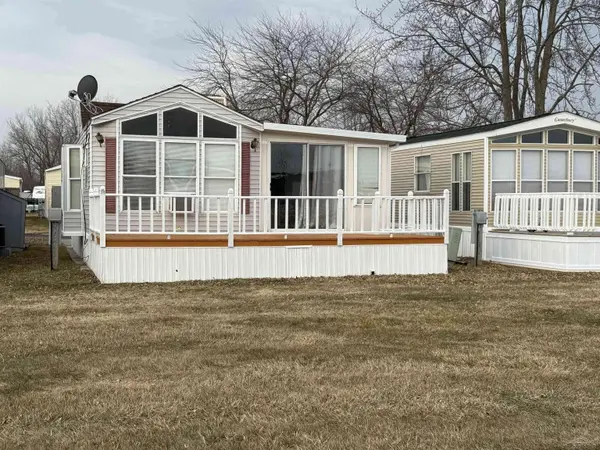 3675 E Michigan Avenue, Au Gres, MI 48703