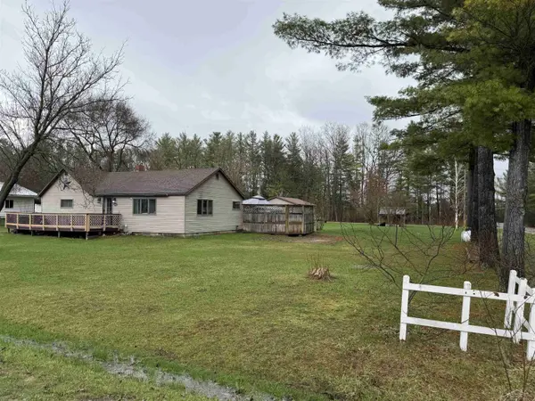 1450 Sheldon Street, Alger, MI 48610