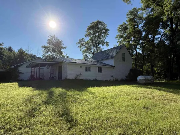 3815 E Greenwood Drive, Prescott, MI 48756