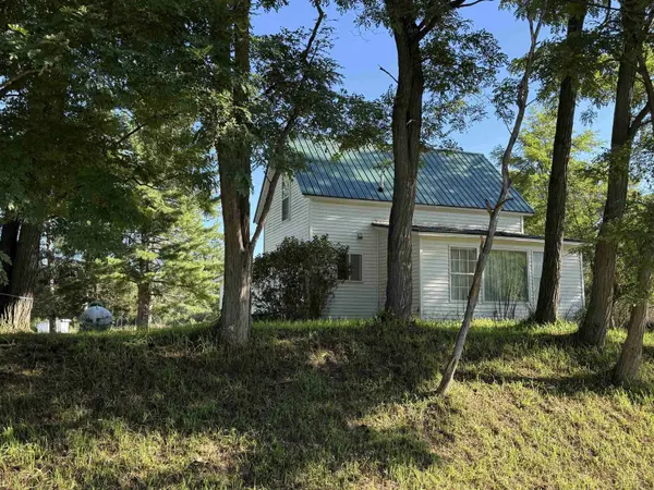 3815 E Greenwood Drive, Prescott, MI 48756
