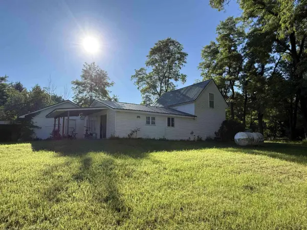 3815 E Greenwood Drive, Prescott, MI 48756