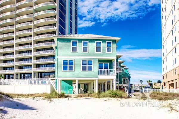 551 E Beach Boulevard #1, Gulf Shores, AL 36542