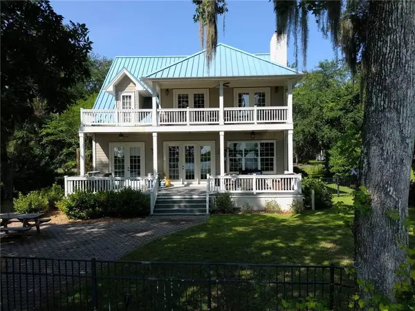 113 River Walk DR, Woodbine, GA 31569